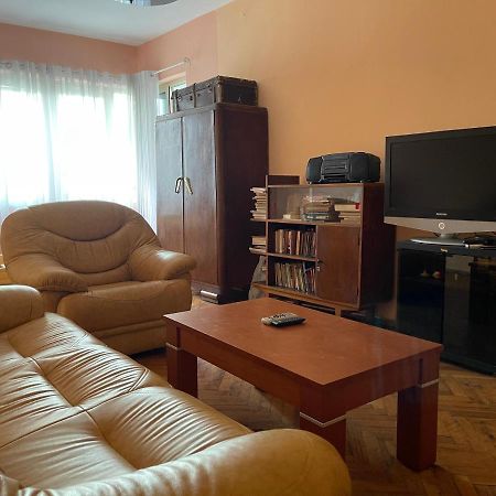 Rita'S Home Tiranë Ngoại thất bức ảnh